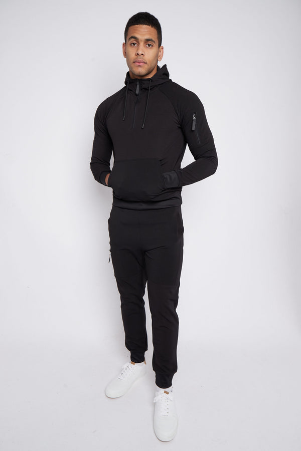 Black Half Zip Tracksuit - Ceisz